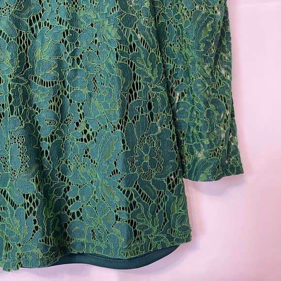 Elegant Green Lace Top - Picture 4 of 12